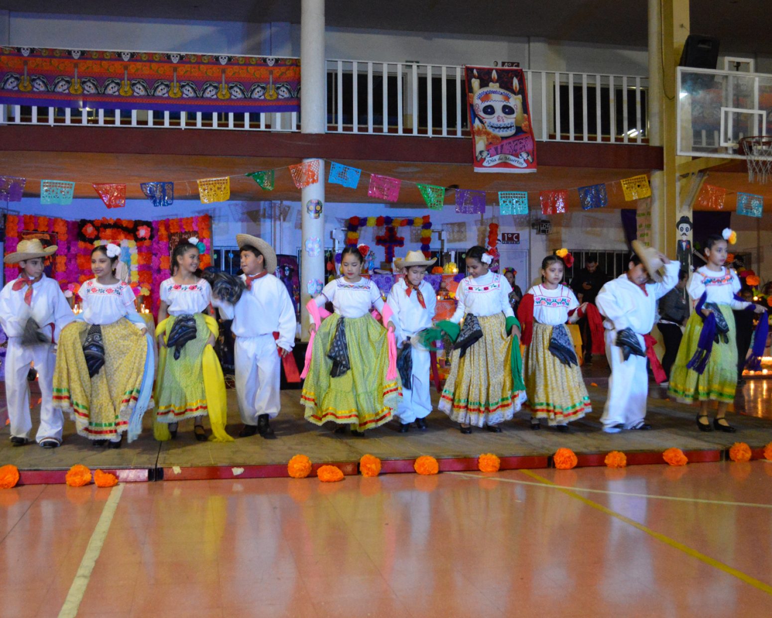 danza3_primaria_ColegioDonBoscoSalesianosMonterrey_SalesianosNuevoLeon